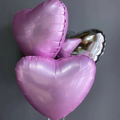 3 фальгированных шара "Сердца"