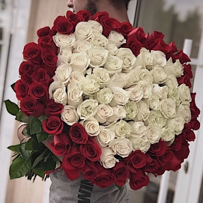 101 роза "Сердце"