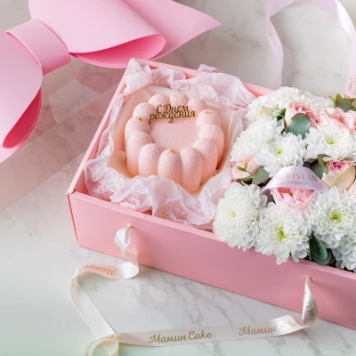 Муссовый бенто торт + цветы