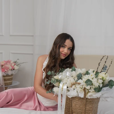 Белая корзина Весна