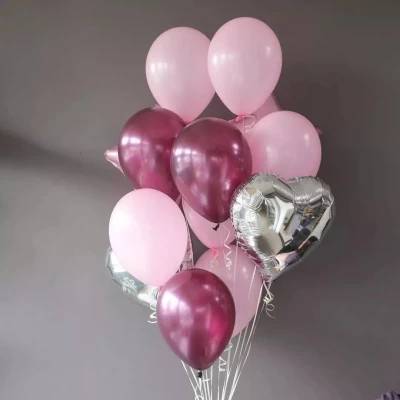 Набор из фальгированных и латексных шаров